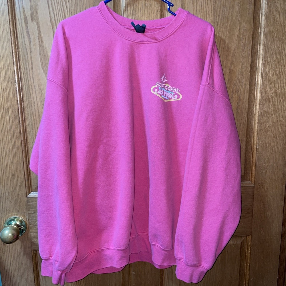 Welcome to Fabulous Las Vegas‎ Crew Neck Hot Pink Gildan Dry Blend Size 2XL